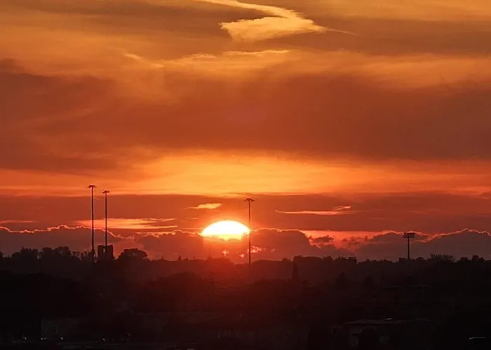 Sunset Metropolitana Anagnina Con 2 Bagni * Roma
